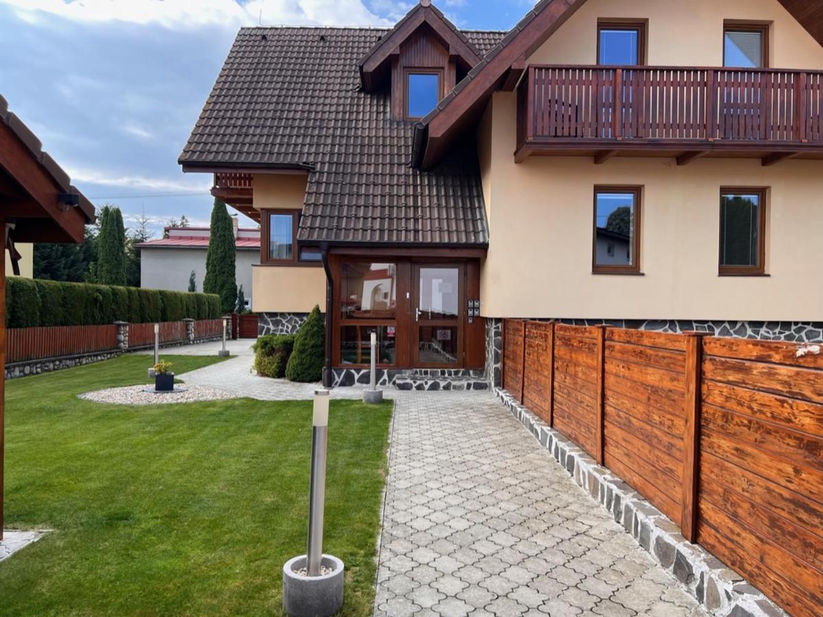 Vila Tatra สตารา เลชนา ภายนอก รูปภาพ